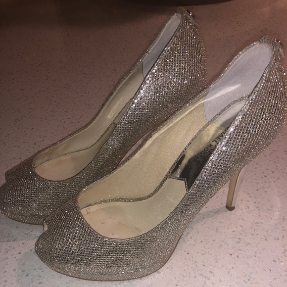 Michael Kors shoes - Picture 7 of 16